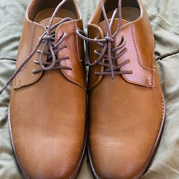 Apt. 9 dress shoes - Picture 4 of 6